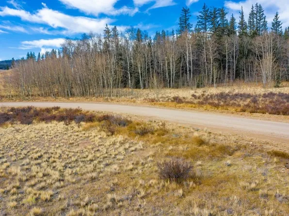 825 Gitche Goone Ln, Como, CO 80432