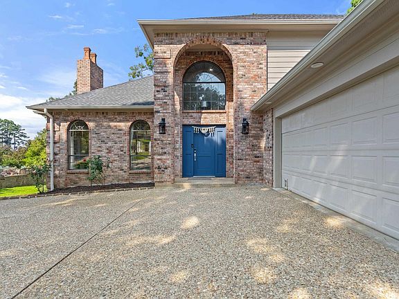 4th image of 18248 Lakeside Dr