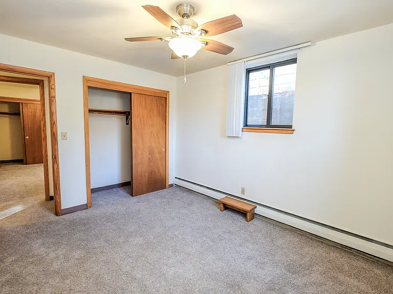 Randolph Apartments — Photo 15