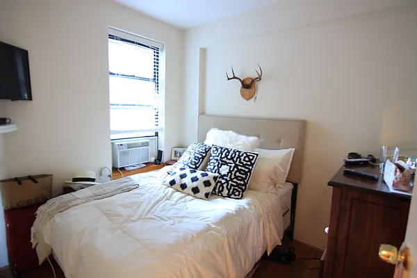 Rented by Keystone Properties | media 8