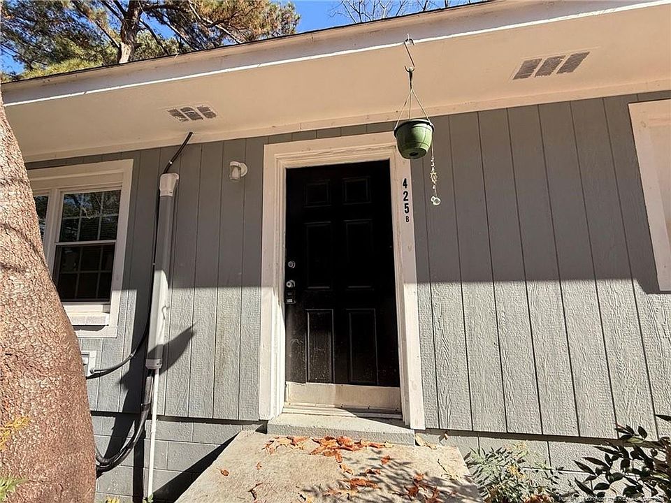 1st image of 425 Squirrel St #B