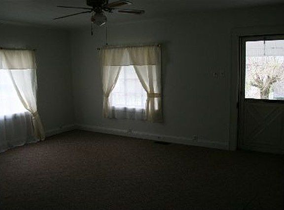 4th image of 1110 W Spiller St
