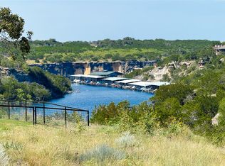 1008 Bluff Creek Dr, Strawn, TX 76475