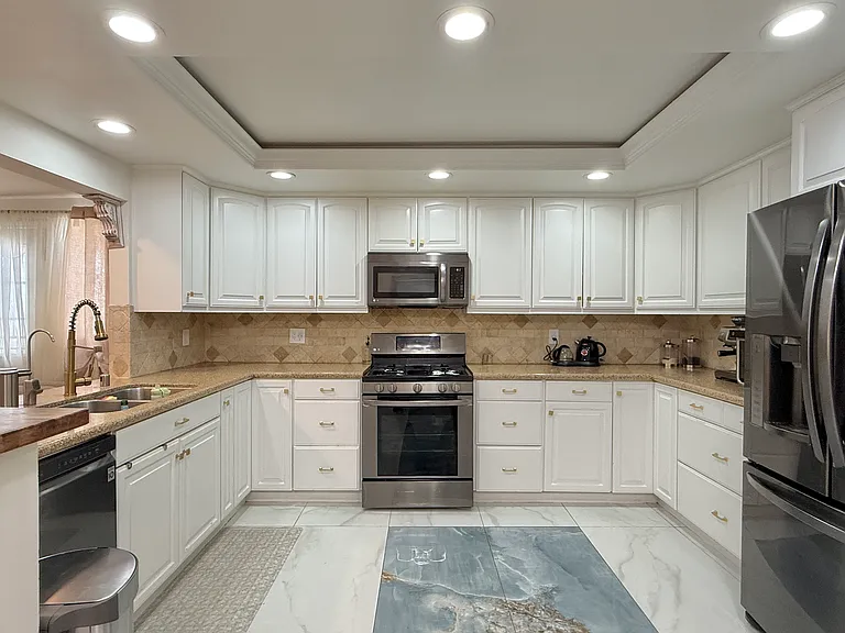 14911 La Manda Dr — Photo 10