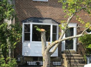 3044 Winter Pine Ct, Fairfax, VA 22031