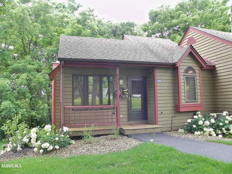 1st image of 31 Oak Glen Dr