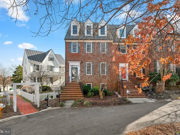 219 Chestertown St, Gaithersburg, MD 20878