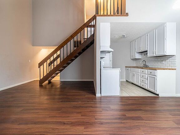 2nd image of 2759 Independence Way