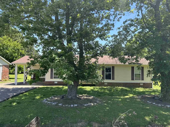 926 Locust Dr, Brownsville, TN 38012