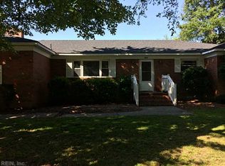 901 Kemper Dr, Virginia Beach, VA 23454