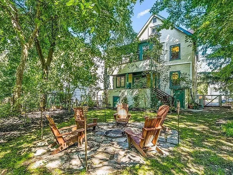 65 Arlington St #1 — Photo 13