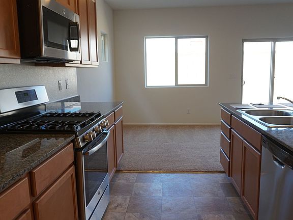 5th image of 379 Wilford Springs St