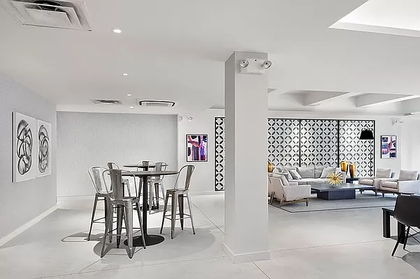 Rented by Owner | media 21