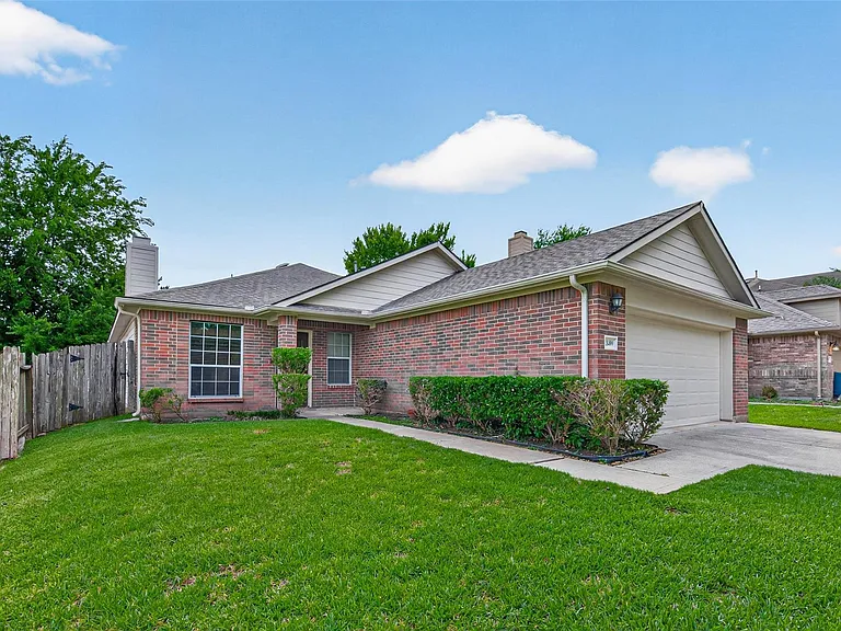 18499 Sunrise Pines Dr — Photo 2