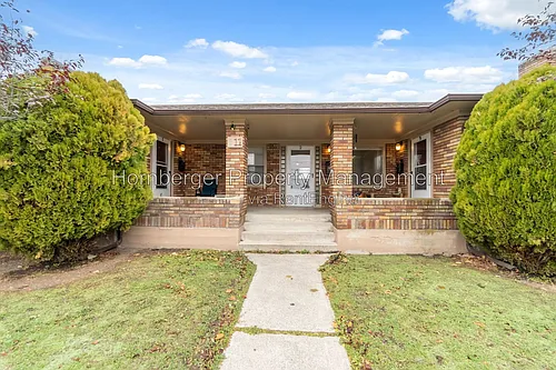 11 E Rich Ave Photo 1