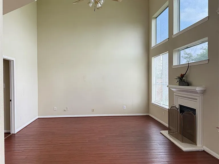 11627 Swiftwater Bridge Ln — Photo 12