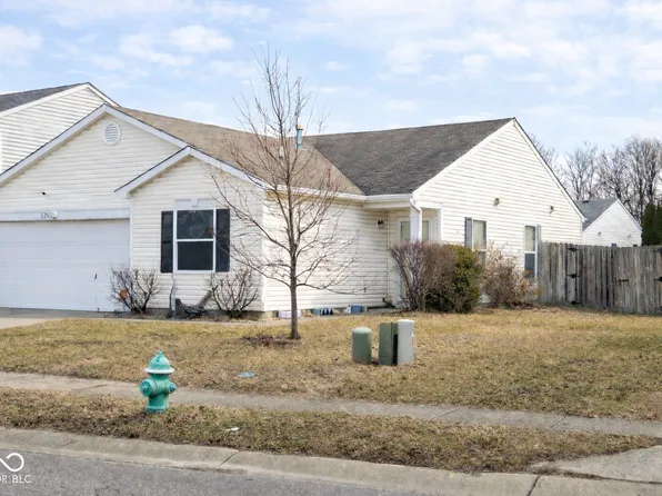 6747 Waverhill Dr, Indianapolis, IN 46217