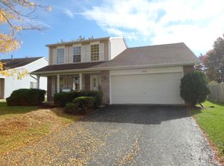 1229 Longford Cir, Elgin, IL