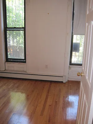 Rented by Wyckoff Heights Realty Inc. | media 25