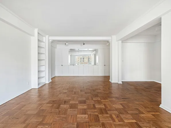 20 East 74th Street image 10 of 21