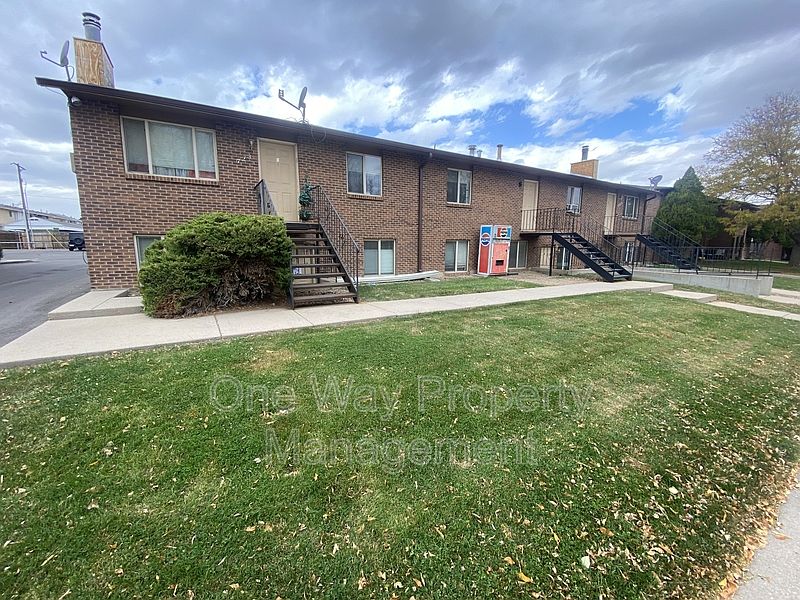 1st image of 723 26th Ave #7-1-8