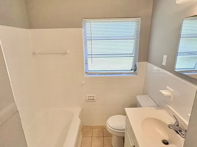 1203 N Lavon Ave — Photo 13