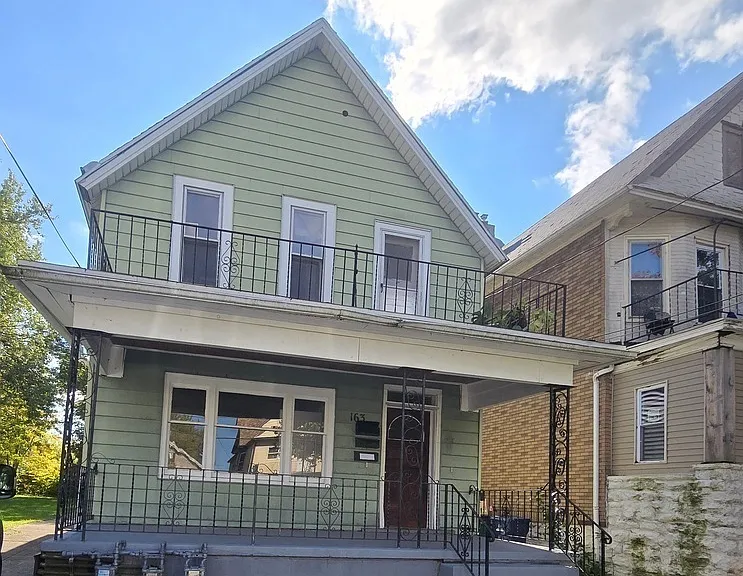 163 W Delavan Ave #1 — Photo 7