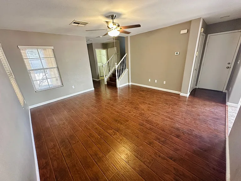 7989 Hilltop Windmill St — Photo 3