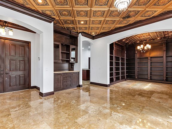 5th image of 2731 SW 130TH Terrace