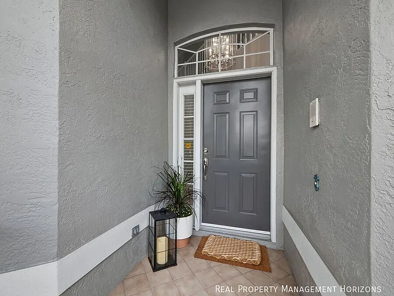 8737 Pebble Creek Ln — Photo 2