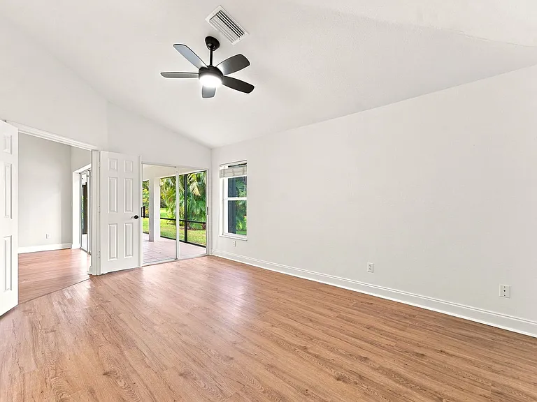 3708 Kent Dr — Photo 27