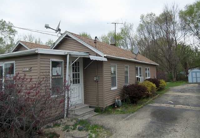 2nd image of 1114 Sandy Hollow Rd