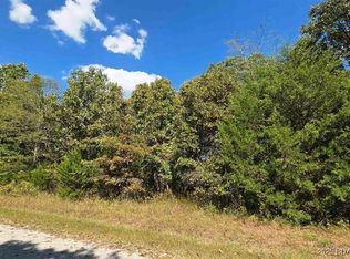 2172 Fay Pl, Edwards, MO 65326