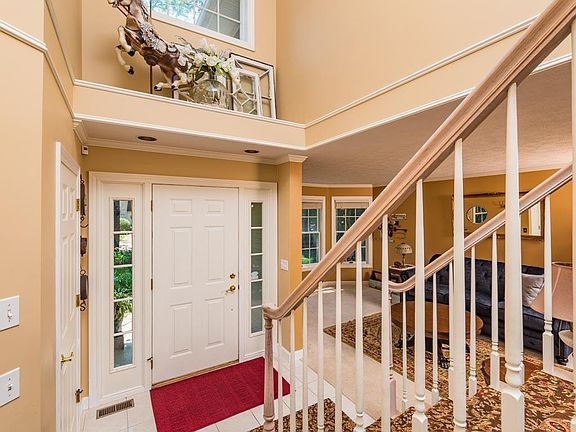 4th image of 21681 Knobcone Ct