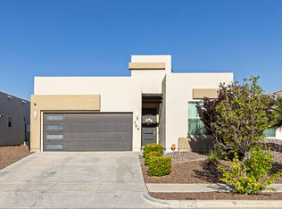 768 Sheephouse Rd, El Paso, TX 79928