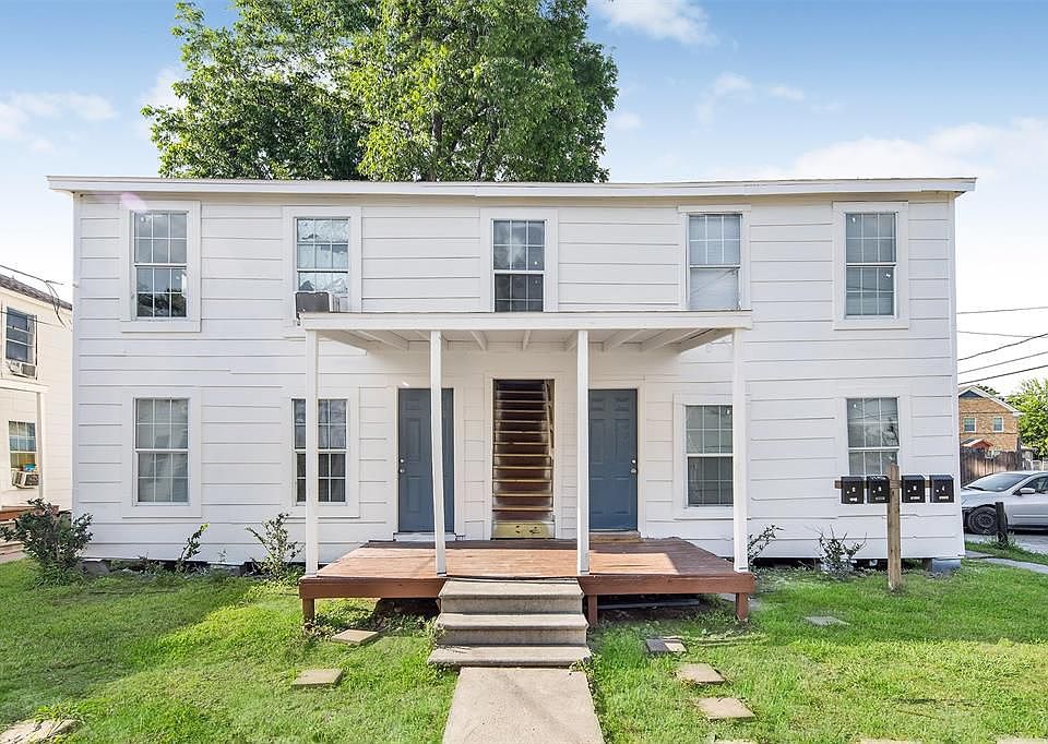 1st image of 1915 Benson St #3