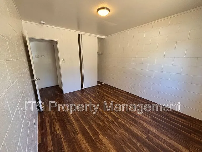 5912 21st Ave — Photo 7