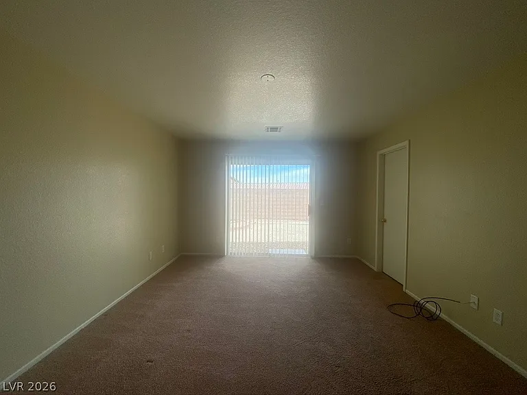 4032 Coburn St — Photo 7