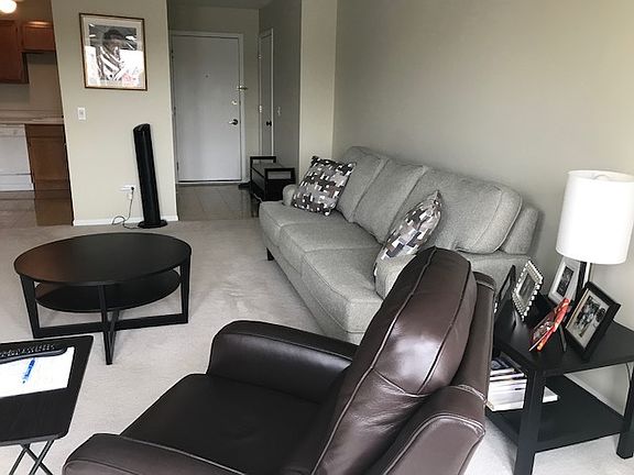 4th image of 57 E Hattendorf Ave APT 303