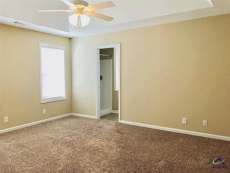 211 Station Way — Photo 22