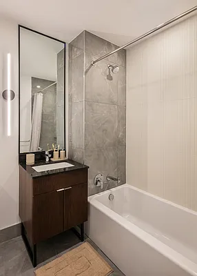 Bathroom, photo 1