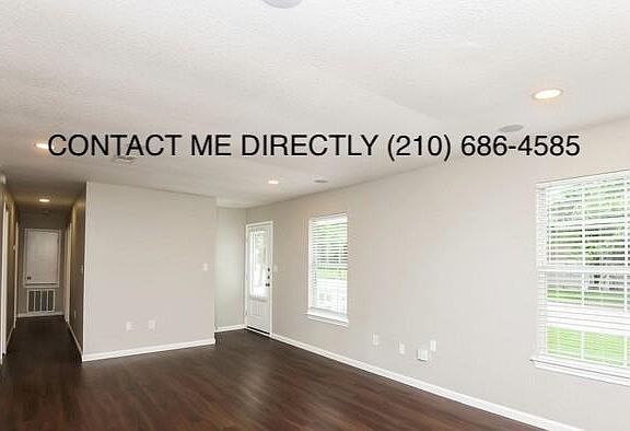 3rd image of 70 Wyatt St #0
