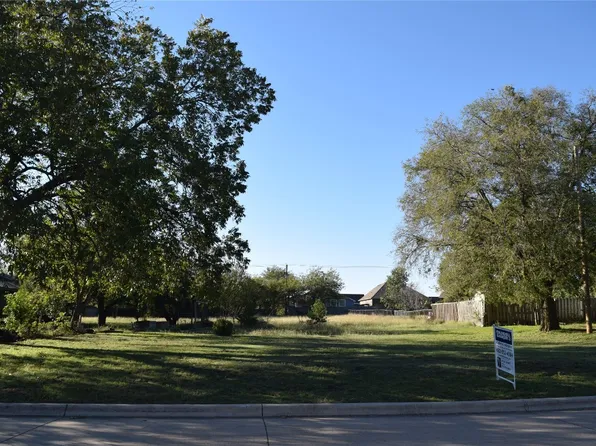 503 W Kimball St, Mansfield, TX 76063