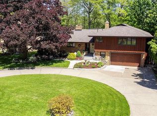 160 Hi View Ter, West Seneca, NY 14224