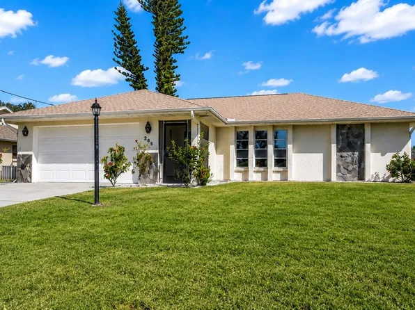 285 Mark Twain Ln, Rotonda West, FL 33947