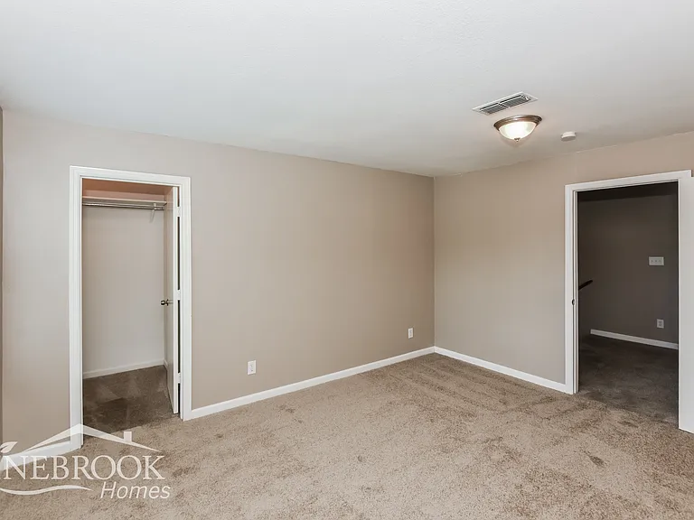 400 Jasmine Dr — Photo 13