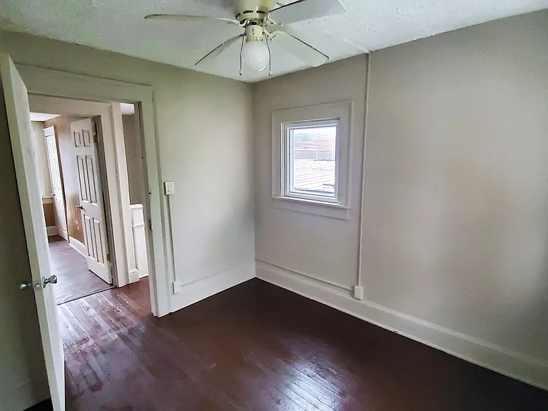 1713 Bluefield Ave — Photo 27
