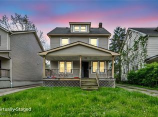 13710 Cranwood Dr, Garfield Heights, OH
