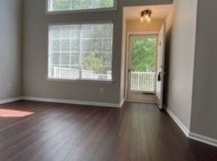 5 Academy Ct, Bedminster, NJ 07921