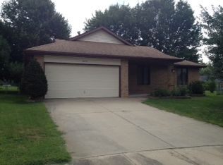 2030 S Lancaster Ave, Springfield, MO 65807